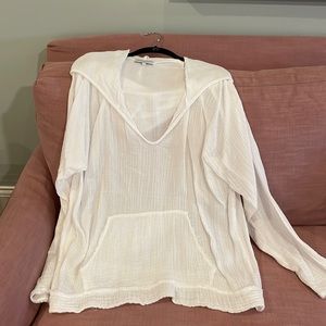 Michael Stars- White, thin, soft hoodie with pocket